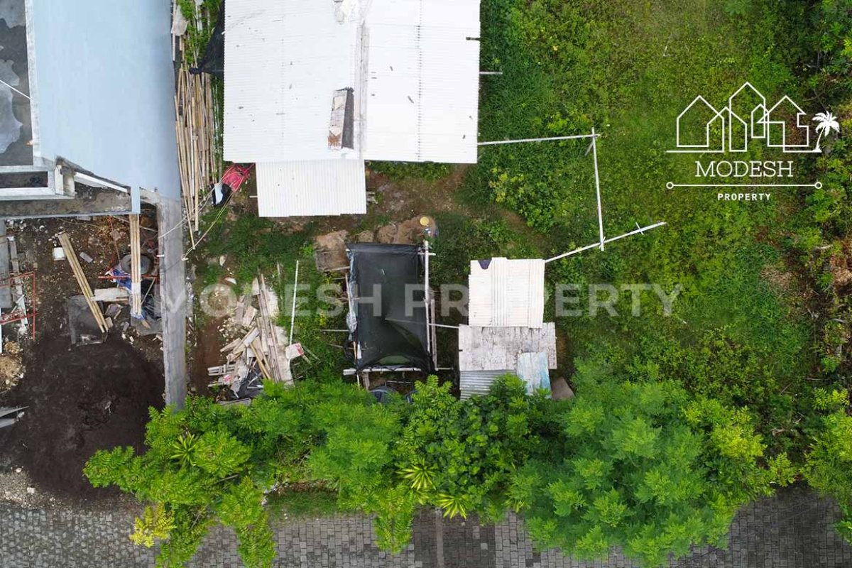Land,Freehold Sale,2002