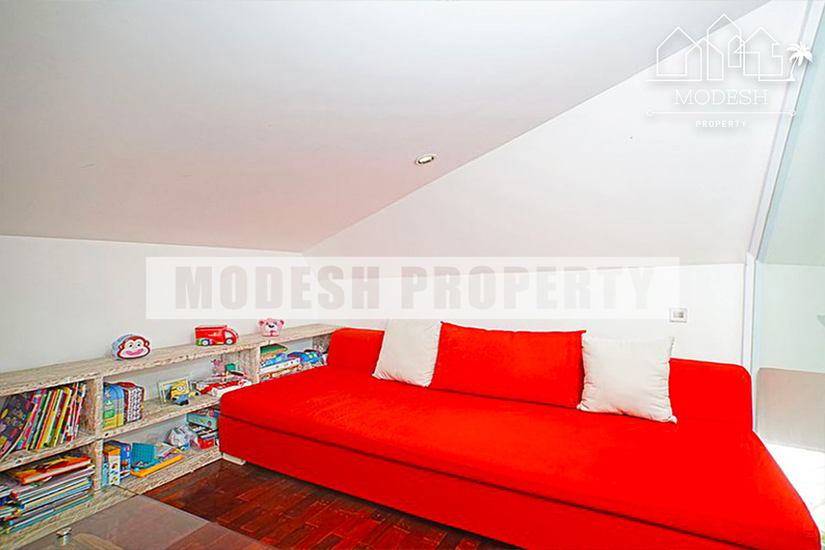 4 Bedrooms Bedrooms, ,4 BathroomsBathrooms,Villa,Leasehold Sale,1107