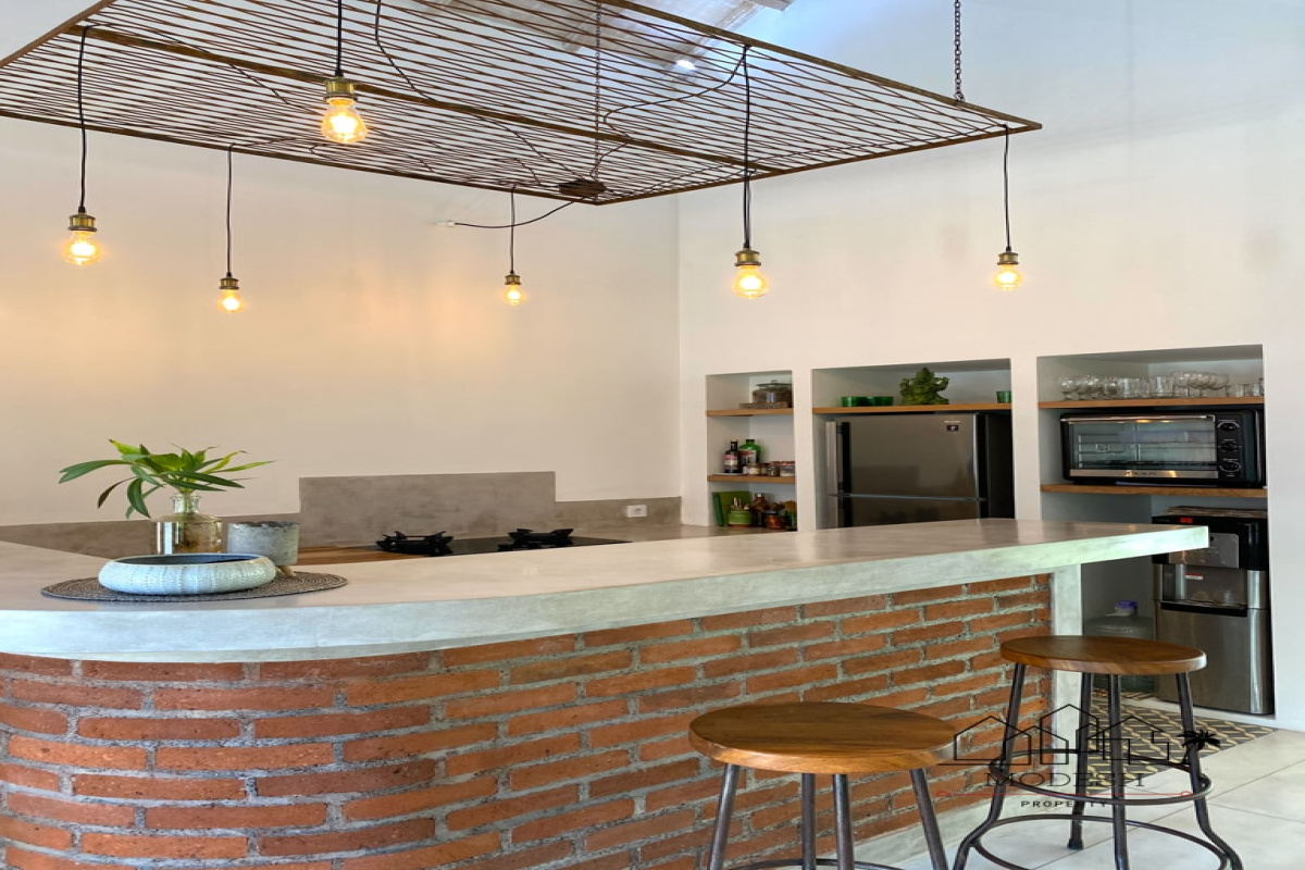 2 Bedrooms Bedrooms, ,2 BathroomsBathrooms,Villa,Leasehold Sale,1,1011