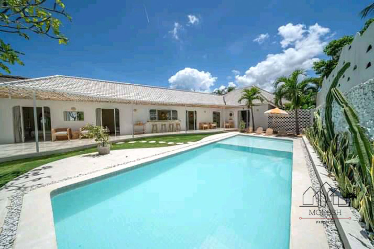 6 Bedrooms Bedrooms, ,6 BathroomsBathrooms,Villa,Leasehold Sale,1013