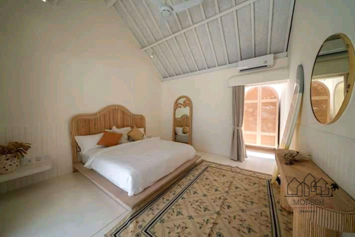 6 Bedrooms Bedrooms, ,6 BathroomsBathrooms,Villa,Leasehold Sale,1013