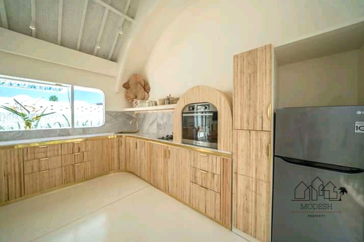 6 Bedrooms Bedrooms, ,6 BathroomsBathrooms,Villa,Leasehold Sale,1013