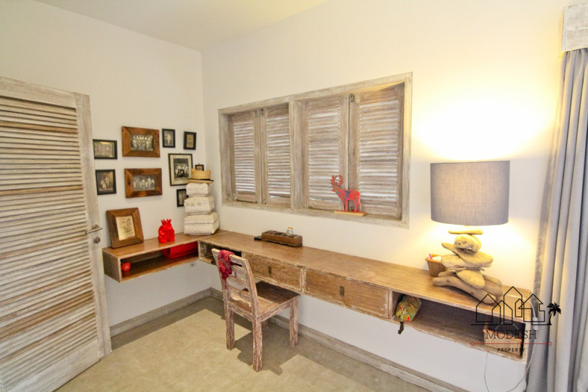 3 Bedrooms Bedrooms, ,3 BathroomsBathrooms,Villa,Leasehold Sale,1014