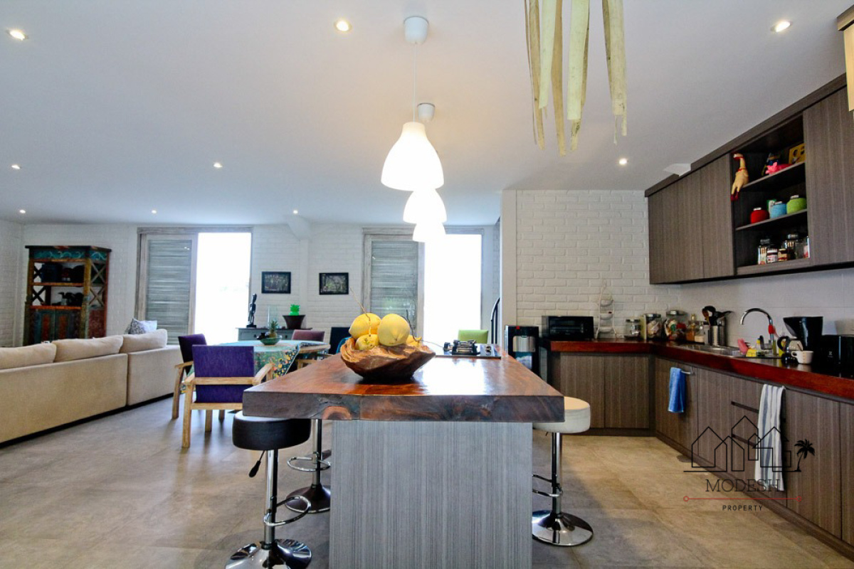 3 Bedrooms Bedrooms, ,3 BathroomsBathrooms,Villa,Leasehold Sale,1014