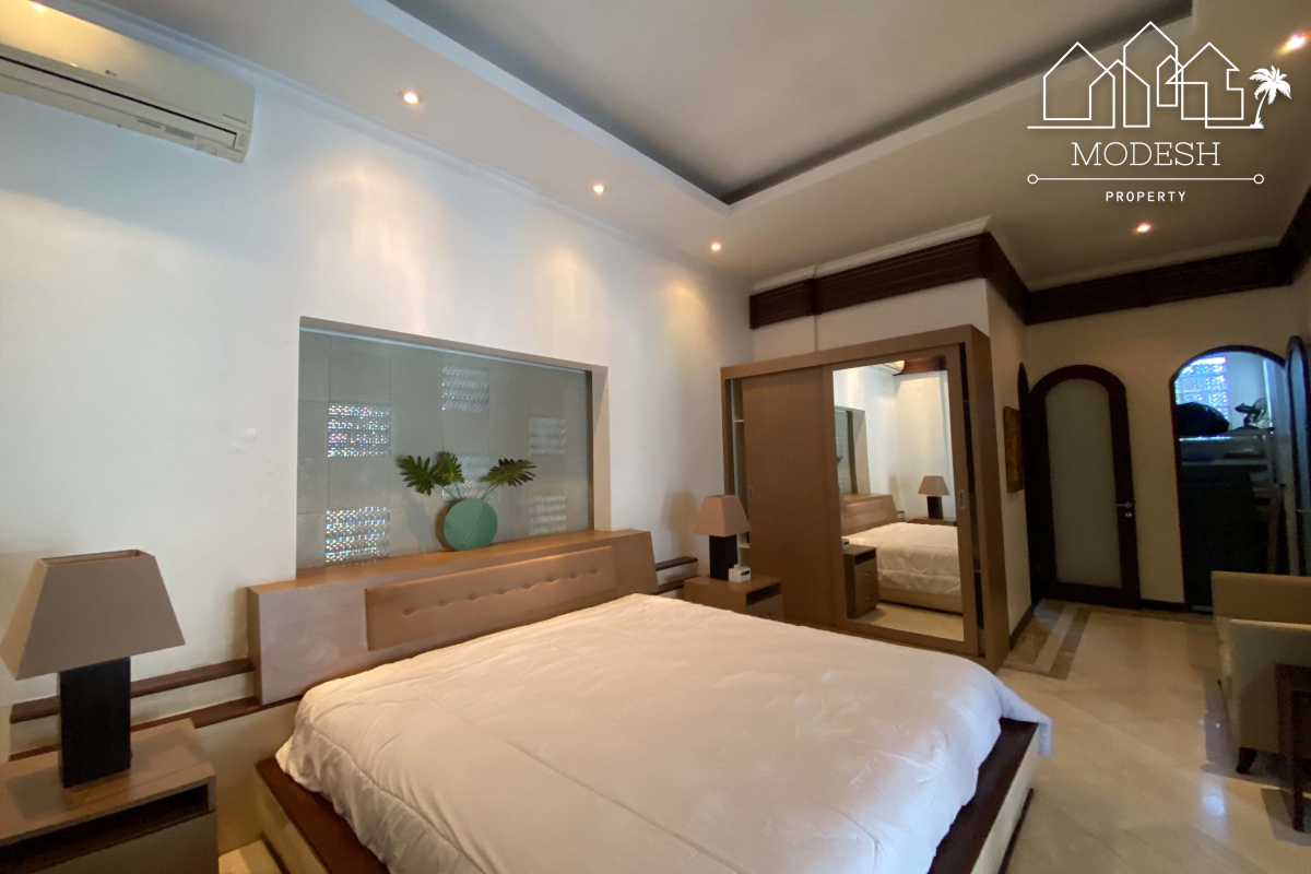 2 Bedrooms Bedrooms, ,2 BathroomsBathrooms,Villa,Low-end Rental,1170