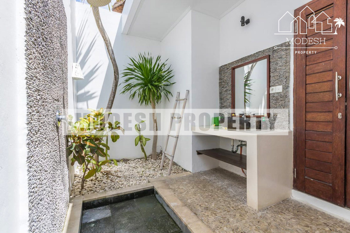2 Bedrooms Bedrooms, ,2 BathroomsBathrooms,Villa,Leasehold Sale,1202