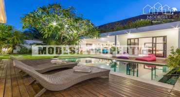 2 Bedrooms Bedrooms, ,2 BathroomsBathrooms,Villa,Leasehold Sale,1202