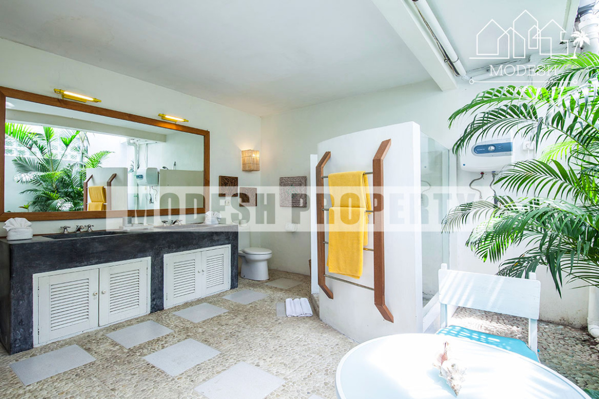 seminyak, 5 Bedrooms Bedrooms, ,5 BathroomsBathrooms,Villa,Leasehold Sale,seminyak,1203