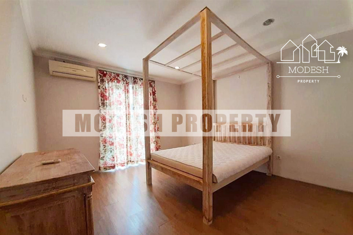 3 Bedrooms Bedrooms, ,3 BathroomsBathrooms,Villa,Freehold Sale,1220