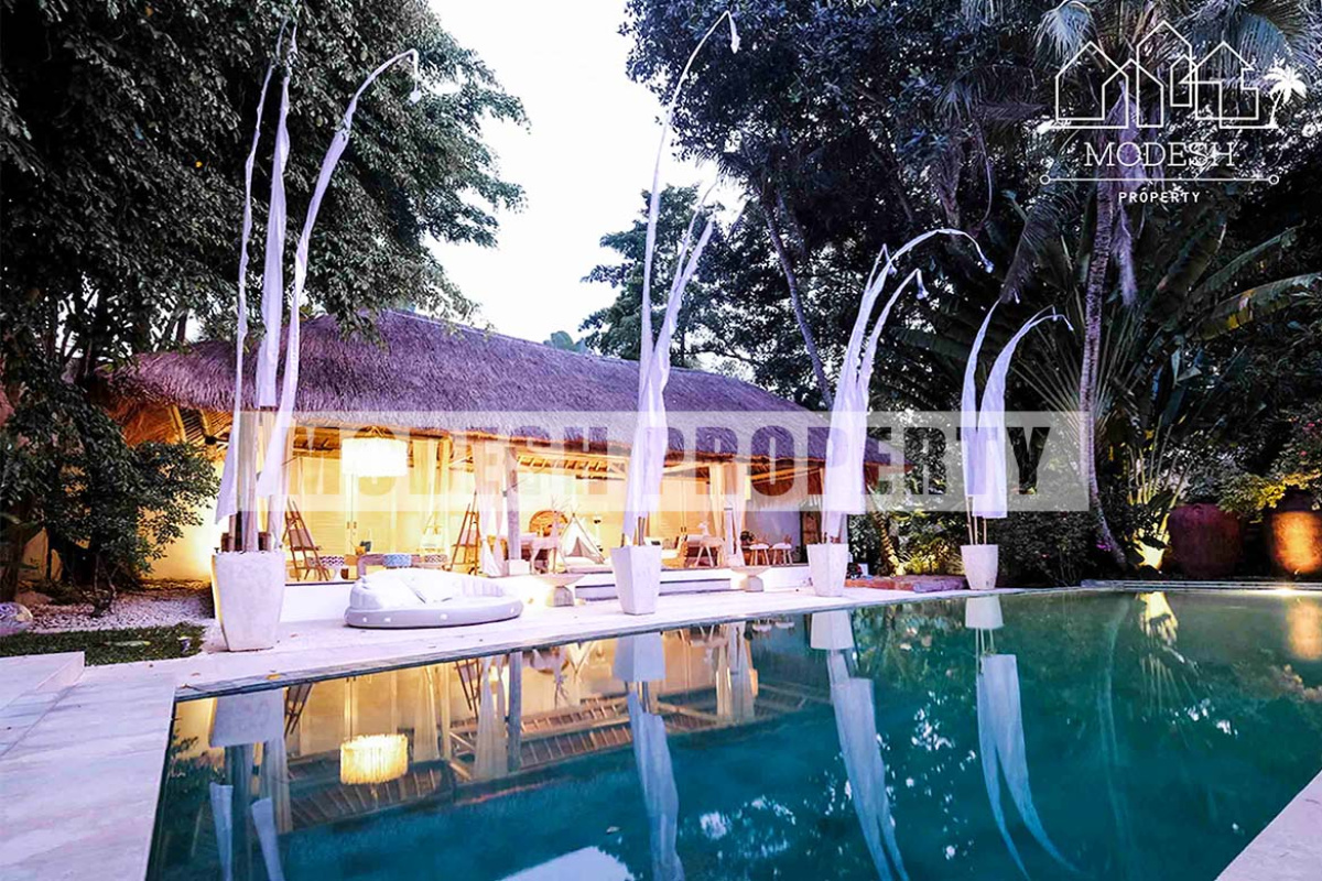 7 Bedrooms Bedrooms, ,7 BathroomsBathrooms,Villa,Freehold Sale,1232