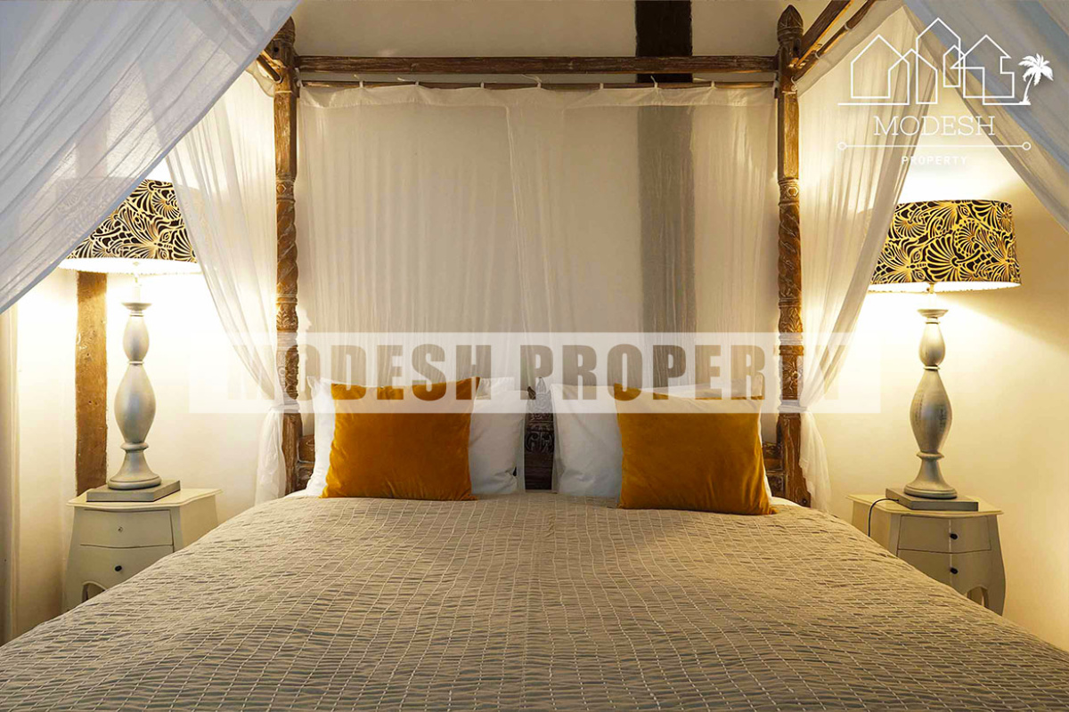 7 Bedrooms Bedrooms, ,7 BathroomsBathrooms,Villa,Freehold Sale,1232