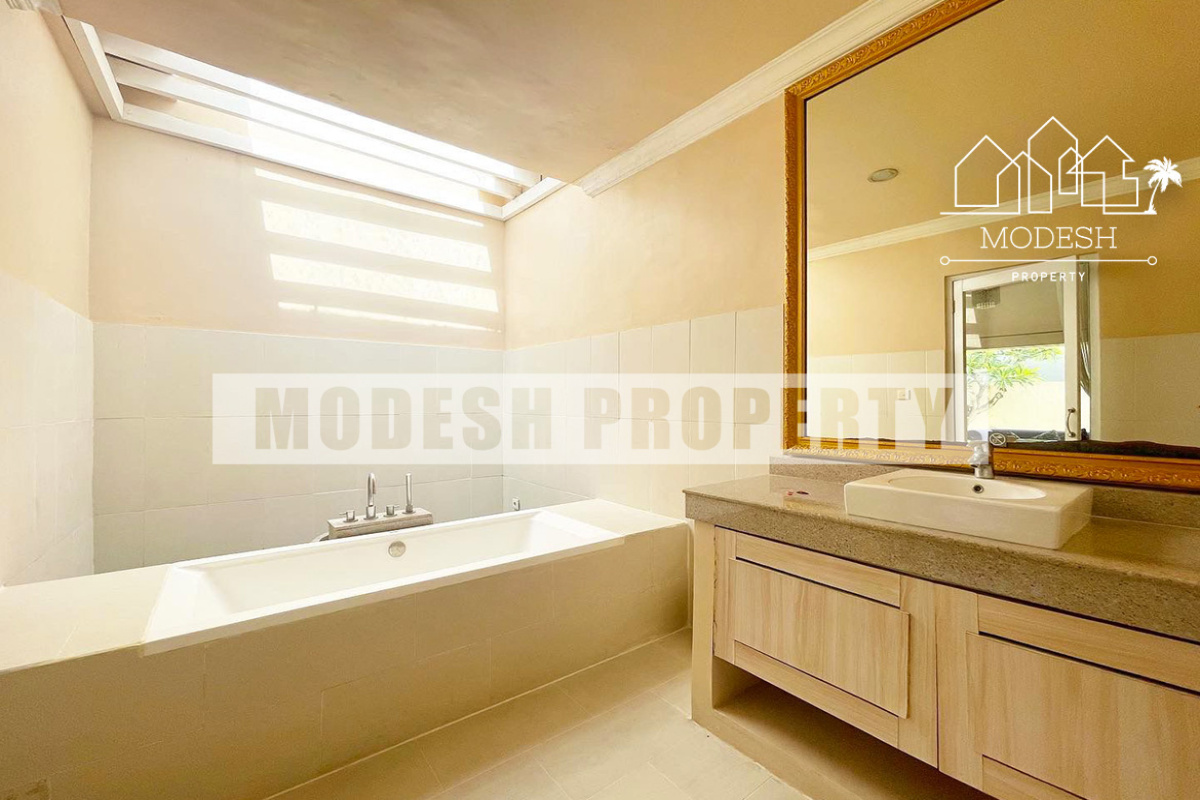 2 Bedrooms Bedrooms, ,2 BathroomsBathrooms,Villa,Sublease Villa,1265
