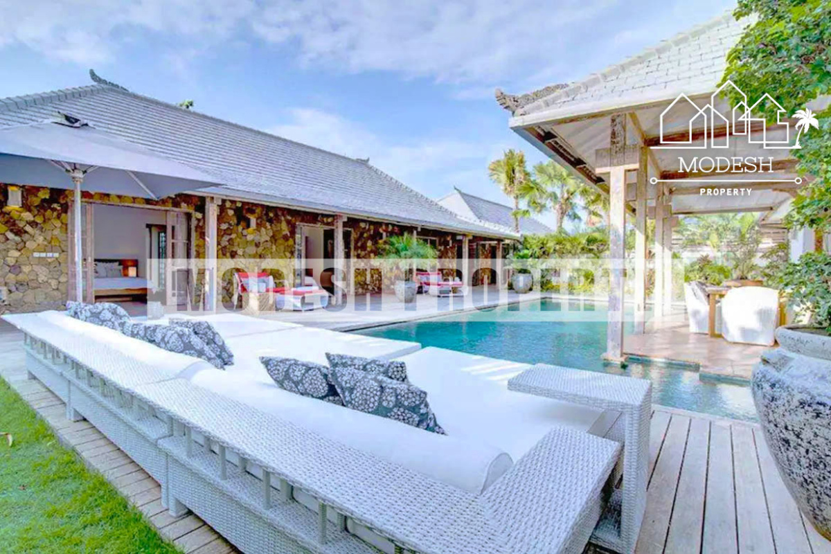 4 Bedrooms Bedrooms, ,4 BathroomsBathrooms,Villa,Yearly Rent,1301