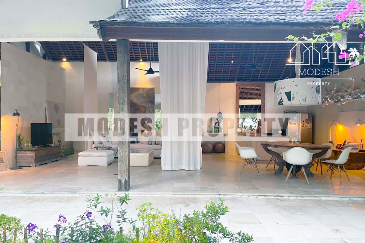 7 Bedrooms Bedrooms, ,7 BathroomsBathrooms,Villa,Freehold Sale,1502