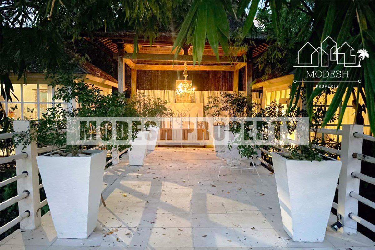 7 Bedrooms Bedrooms, ,7 BathroomsBathrooms,Villa,Freehold Sale,1502