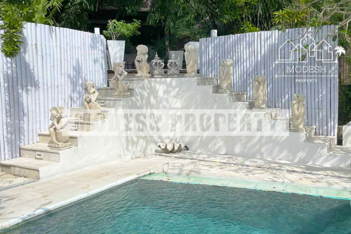 7 Bedrooms Bedrooms, ,7 BathroomsBathrooms,Villa,Freehold Sale,1502