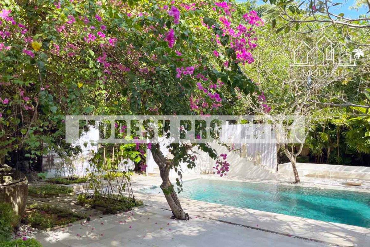 7 Bedrooms Bedrooms, ,7 BathroomsBathrooms,Villa,Freehold Sale,1502