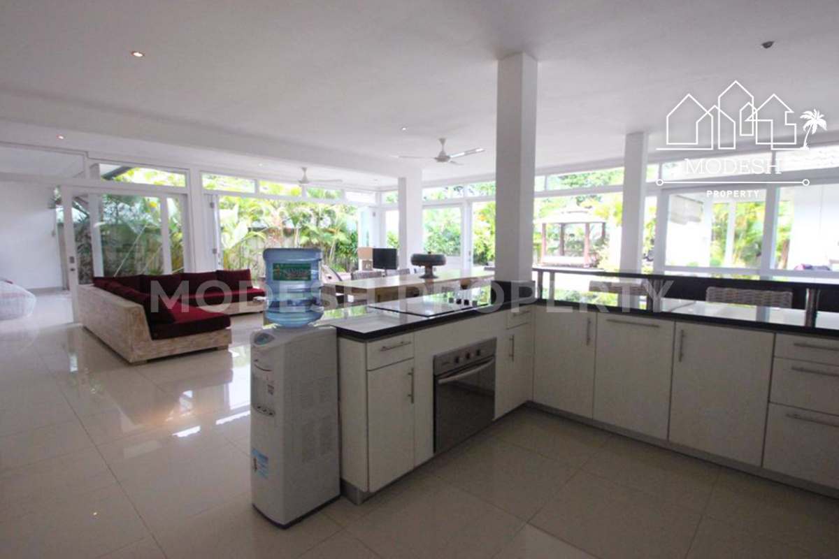 4 Bedrooms Bedrooms, ,4 BathroomsBathrooms,Villa,Yearly Rent,1697
