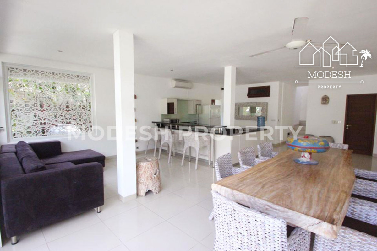 4 Bedrooms Bedrooms, ,4 BathroomsBathrooms,Villa,Yearly Rent,1697