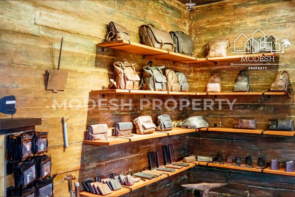 1 BathroomBathrooms,Shop,Leasehold Sale,1739