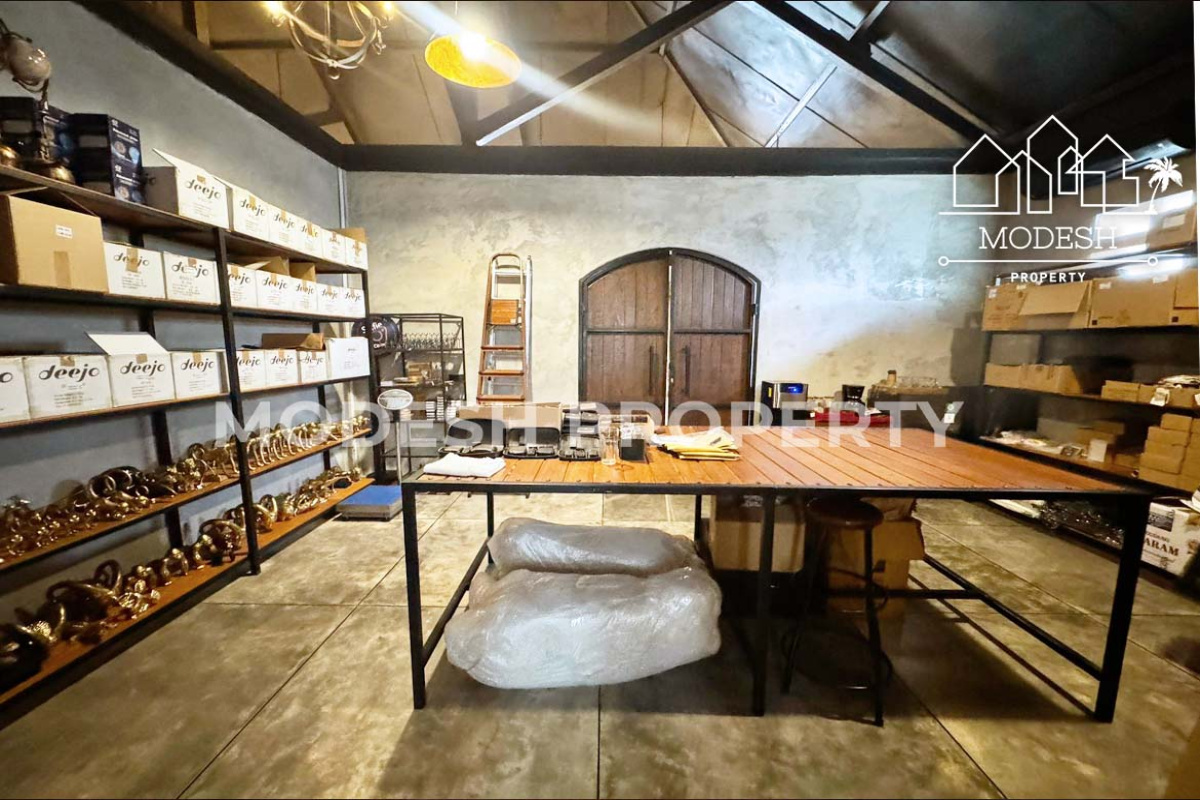 1 BathroomBathrooms,Shop,Leasehold Sale,1739