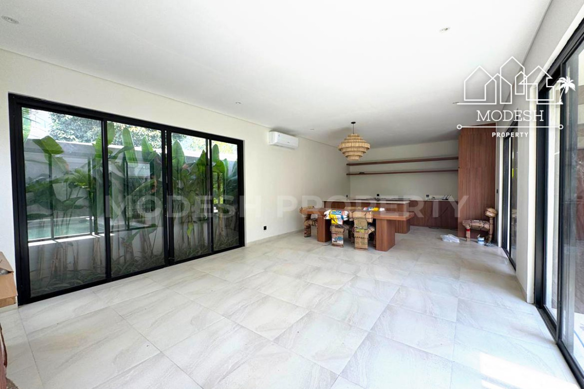 3 Bedrooms Bedrooms, ,2 BathroomsBathrooms,Villa,Freehold Sale,1859