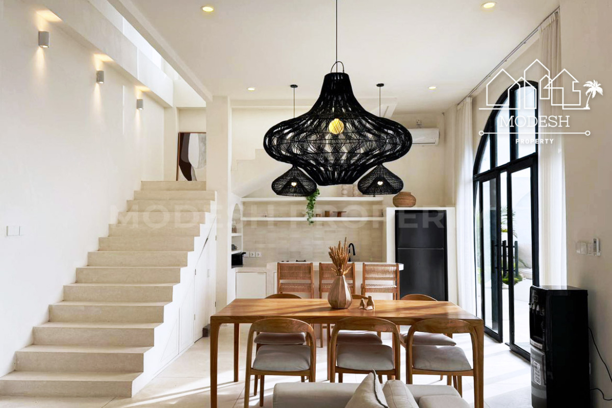 4 Bedrooms Bedrooms, ,3 BathroomsBathrooms,Villa,Freehold Sale,1895