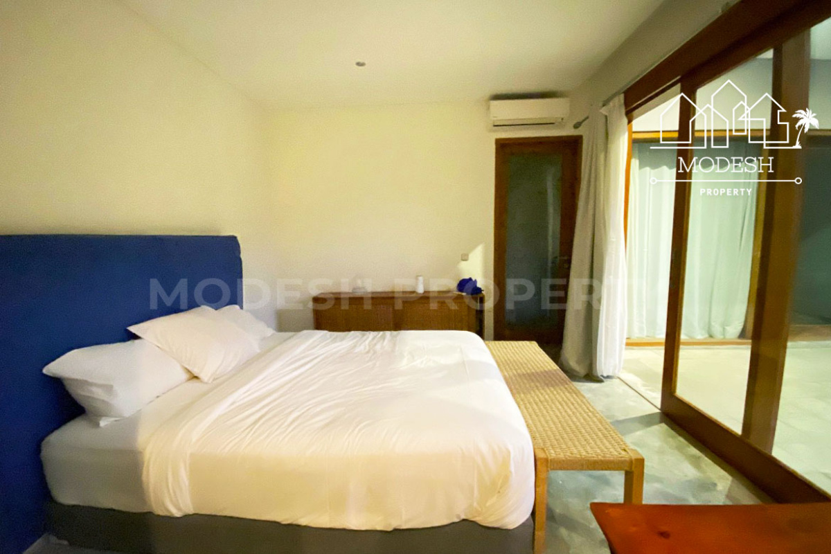 5 Bedrooms Bedrooms, ,5 BathroomsBathrooms,Villa,Freehold Sale,1932