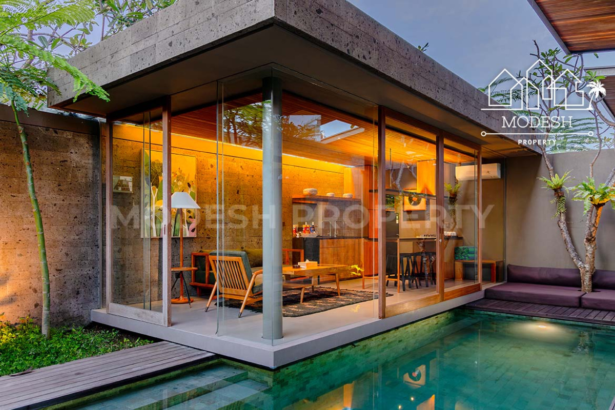 2 Bedrooms Bedrooms, ,2 BathroomsBathrooms,Villa,Freehold Sale,1966